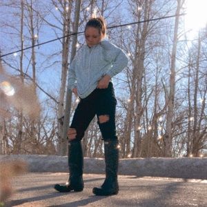 Meet your Posher, Makayla